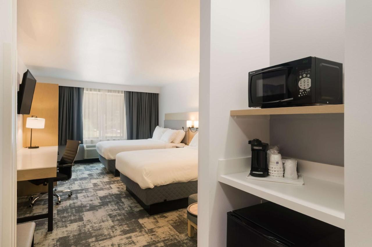 Best Western 科尔法克斯 外观 照片