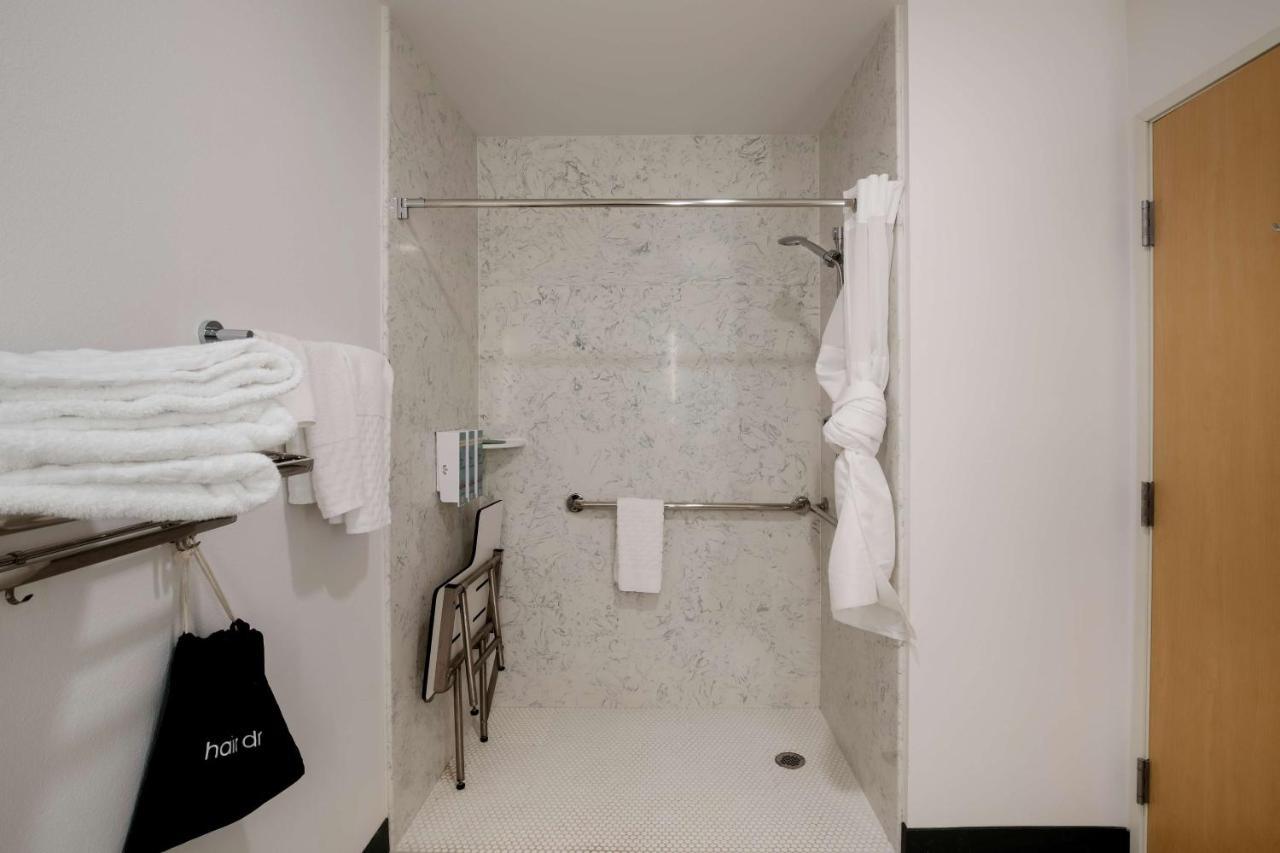 Best Western 科尔法克斯 外观 照片