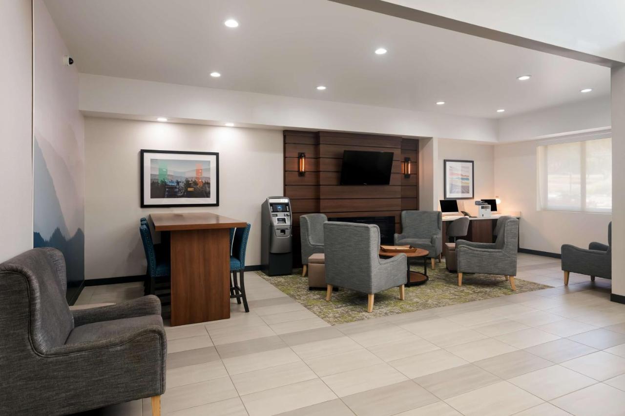 Best Western 科尔法克斯 外观 照片