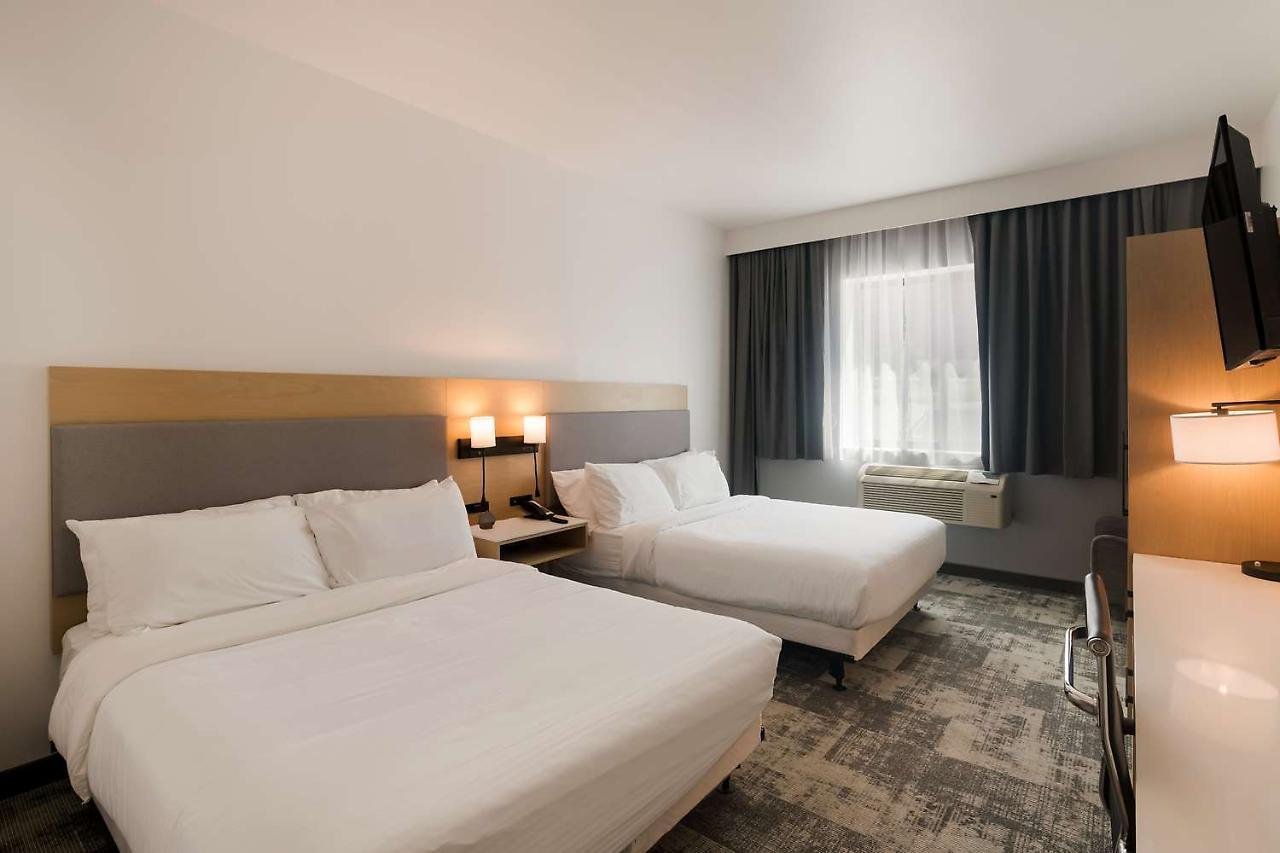 Best Western 科尔法克斯 外观 照片