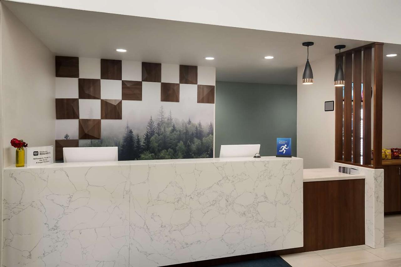Best Western 科尔法克斯 外观 照片